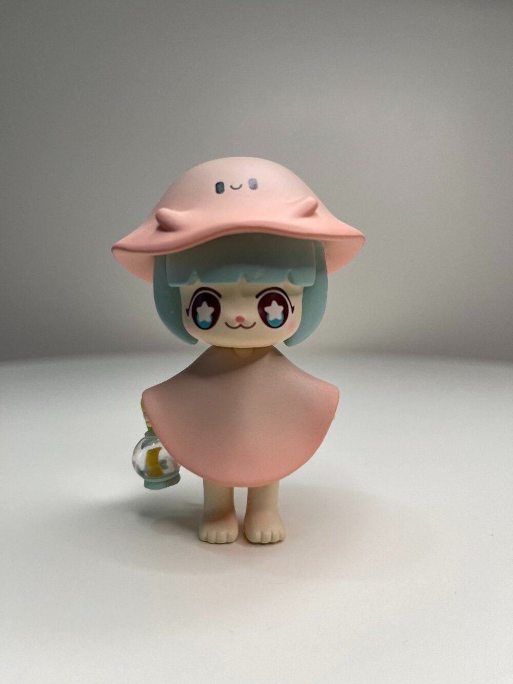 Kimmy & Miki Under The Sea Blind Box: Manta Ray Kimmy Figure (52Toys)